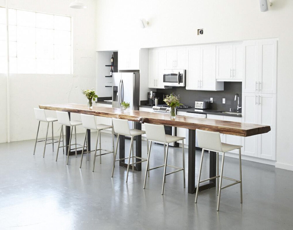 645 Mariposa Street bright open studio space with kitchen